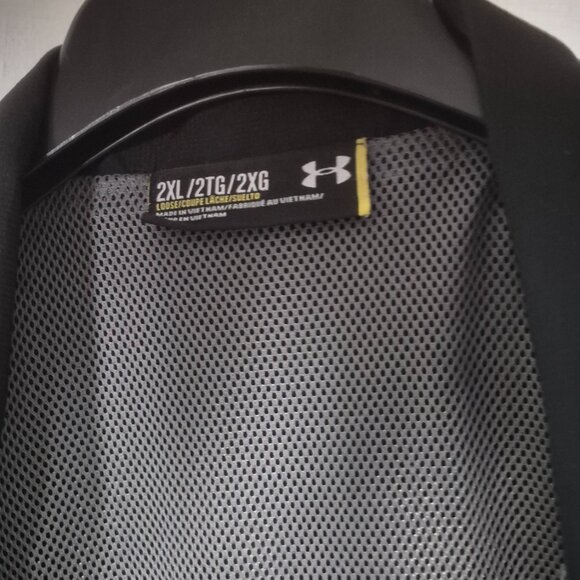 Under Armour Light Jacket - Picture 5 of 5